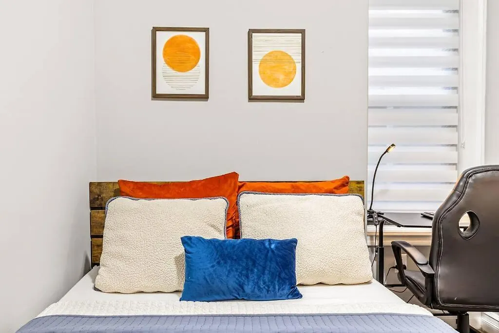 Homestay Freshpond Apartment New York